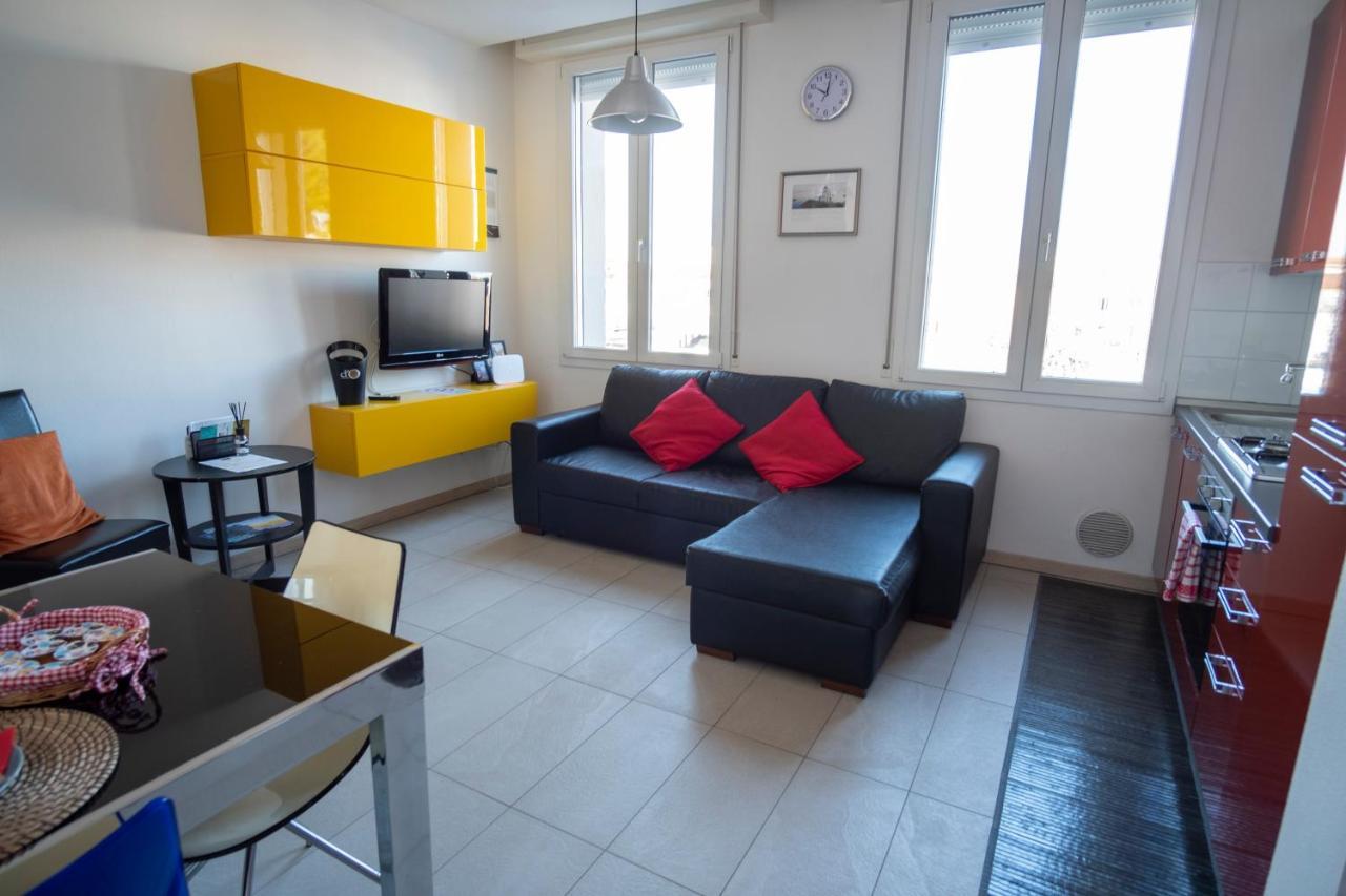 Rimini Lighthouse Easy Comfort Apartment Exterior photo
